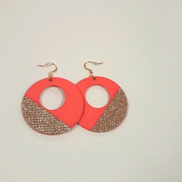 Round Hoop/ Statement Earrings/ Shimmer Detail/ Lightweight/ Dangle Earrings - Picture 2 of 9
